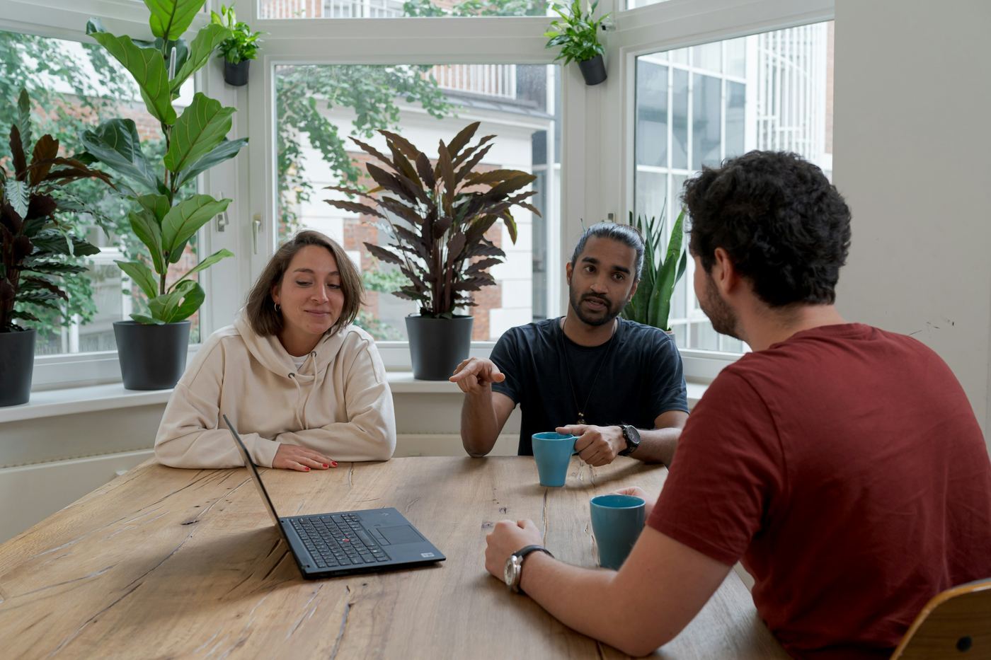 employees in an office - How to Create Training Modules