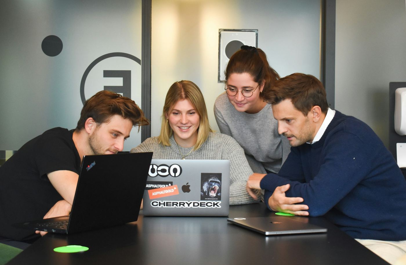 employees on a laptop - Tech Explainer Videos
