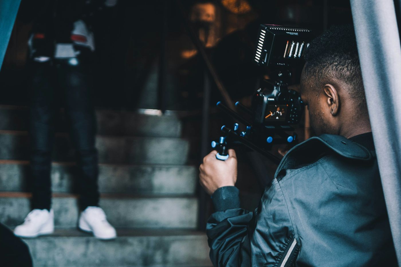 Pople Making Video - Saas Explainer Videos
